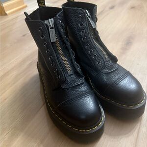 Dr. Martens Sinclair Platform Boot